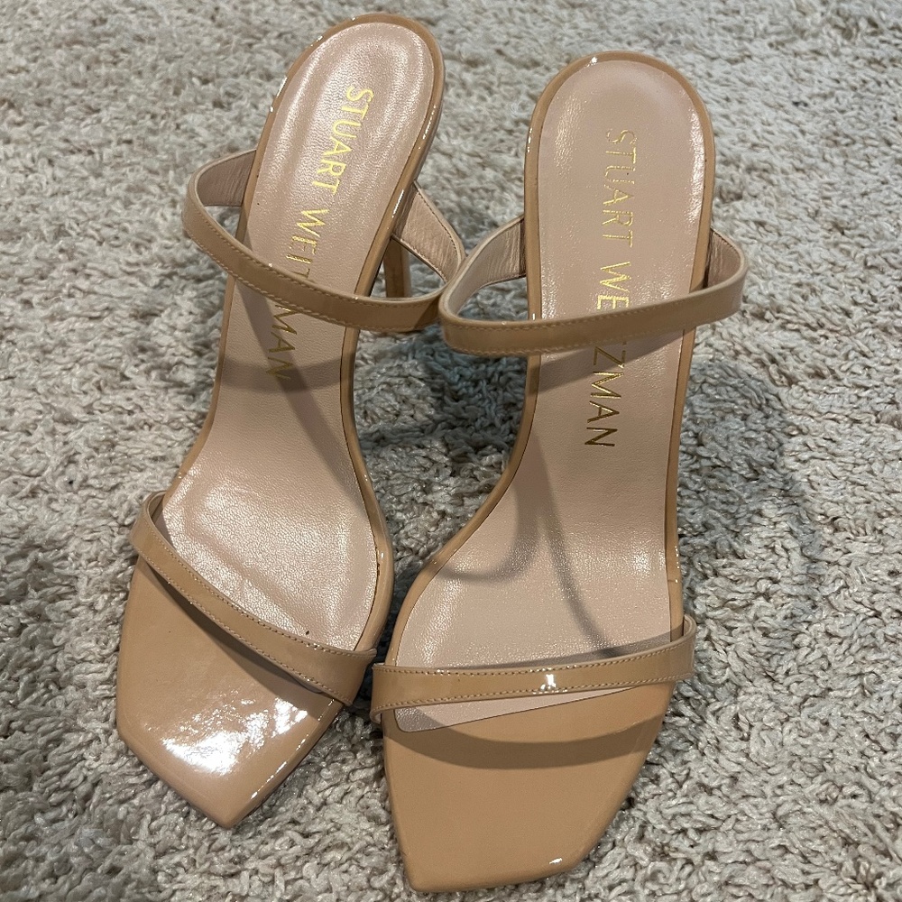 Stuart Weitzman Pumps